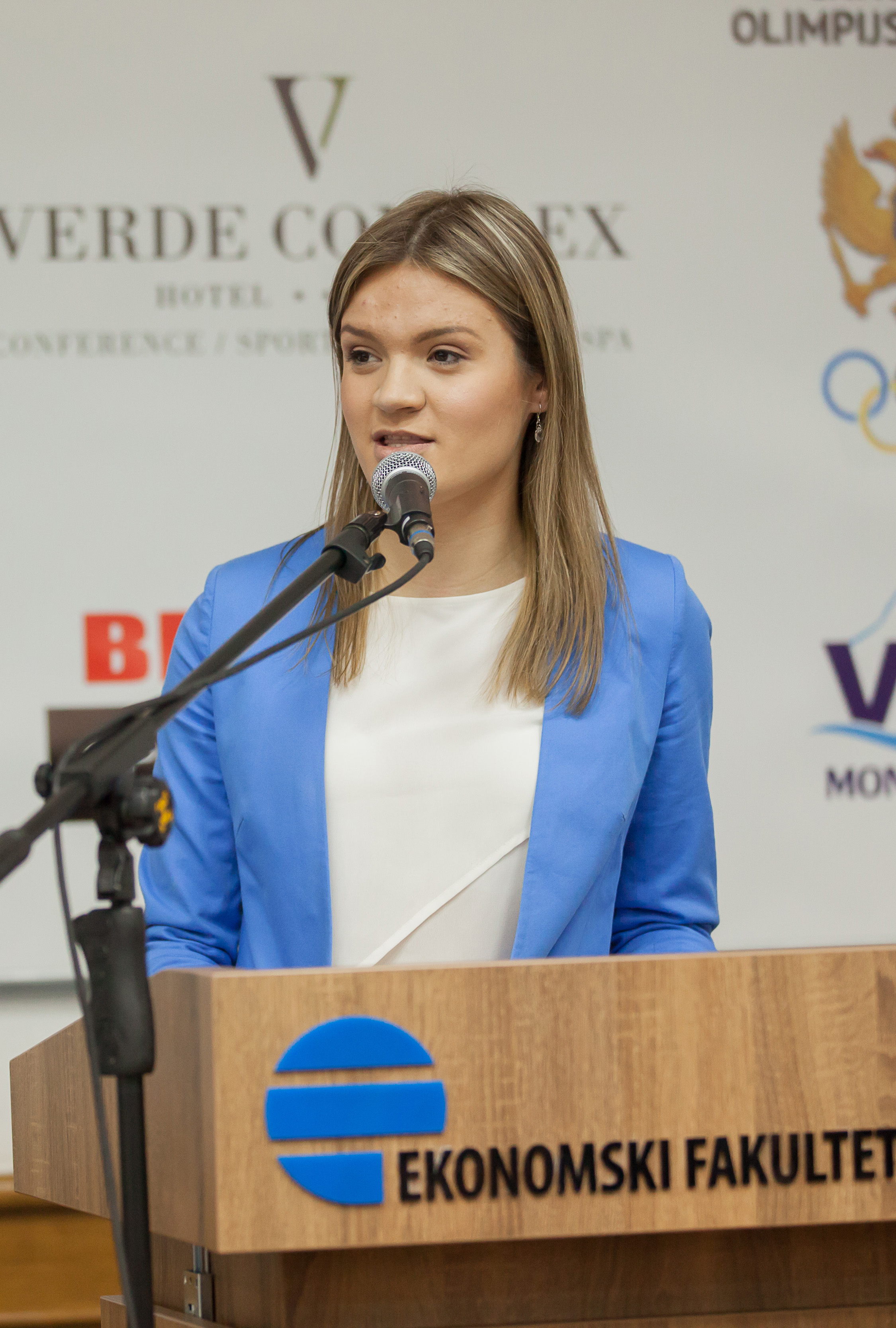 Aleksandra Please specify image url.